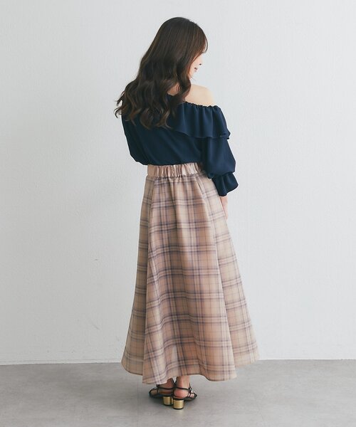 La boutique BonBon(ラブティックボンボン)の「【程よい肌見せ】アシメワンショルブラウス(シャツ/ブラウス・レディース・ネイビー/バイオレット/オフホワイト・FREE)」の21枚目の写真