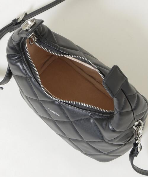 NANO universe(ナノユニバース)の「SINBONO/Vienna Crossbody Bag Quilting(ショルダーバッグ・レディース・アイボリー/ブラウン/ブラック・FREE)」の11枚目の写真
