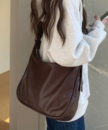 A4収納可 PUショルダーバッグ ユニセックス