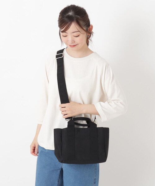 one'sterrace（ワンズテラス）の「KiU キャンバススクエアはっ水トート（トートバッグ・レディース・グリーン系その他6/ホワイト系9/ブラック系8・99）」の11枚目の写真