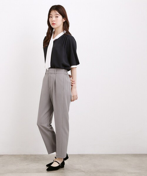 grove(グローブ)の「【接触冷感・UVカットetc】センタープレス取れにくいテーパードパンツ(その他パンツ・レディース・ブラウン系その他/グレー/ブラック・02/01/05/04/03)」の6枚目の写真