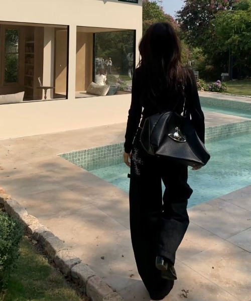ViViDAY(ビビデー)の「レオパードクロス×スターモチーフ ワイドデニムパンツ(デニムパンツ・レディース・ブラック・S/M)」の12枚目の写真