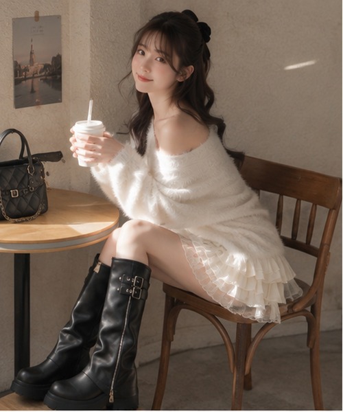 Nia(ニア)の「Nia(ニア)/ダブルベルト ボリュームソール ロングブーツ(ブーツ・レディース・ブラック/ホワイト/ブラウン・36/40/38)」の16枚目の写真