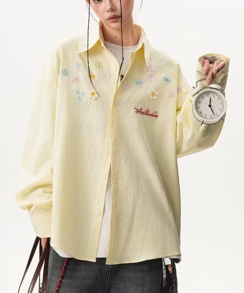 FreeZone(フリーゾーン)の「小花刺繍ストライプオーバーサイズシャツ(シャツ/ブラウス・メンズ・ピンク/ブルー/イエロー・F)」の21枚目の写真