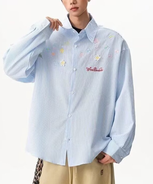 FreeZone(フリーゾーン)の「小花刺繍ストライプオーバーサイズシャツ(シャツ/ブラウス・メンズ・ピンク/ブルー/イエロー・F)」の8枚目の写真