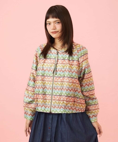 Jocomomola(ホコモモラ)の「Pincelade ジャカードボーダーノーカラージャケット(ノーカラージャケット・レディース・ネイビー/ベージュ・40)」の22枚目の写真