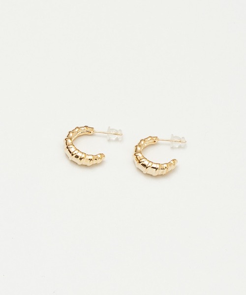 AJUGA.(アジュガ)の「ボールドリッジフープピアス(ピアス(両耳用)・レディース・シルバー/ゴールド・ONE SIZE)」の9枚目の写真