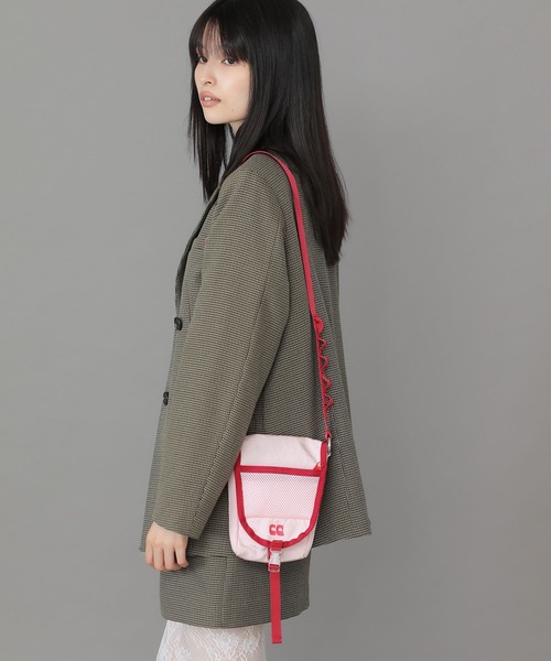 Casselini(キャセリーニ)の「Casselini(キャセリーニ)ナイロンスマホポシェット(ショルダーバッグ・レディース・ピンク/ブラウン/ブラック・FREE)」の12枚目の写真