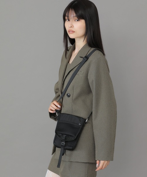 Casselini(キャセリーニ)の「Casselini(キャセリーニ)ナイロンスマホポシェット(ショルダーバッグ・レディース・ピンク/ブラウン/ブラック・FREE)」の13枚目の写真