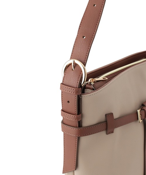 ROPE' PICNIC(ロペピクニック)の「me fit BAG ベルトデザインナイロンコンビバッグ/撥水・軽量・2個セット(ショルダーバッグ・レディース・ブラック系その他/ブルー系その他/ベージュ系その他・FREE)」の9枚目の写真