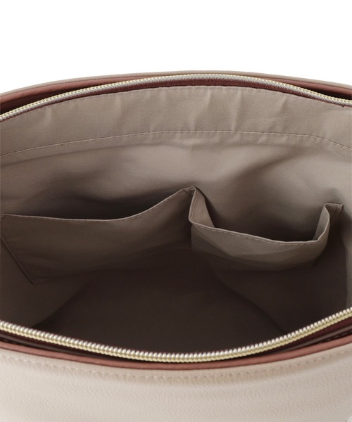 ROPE' PICNIC(ロペピクニック)の「me fit BAG ベルトデザインナイロンコンビバッグ/撥水・軽量・2個セット(ショルダーバッグ・レディース・ブラック系その他/ブルー系その他/ベージュ系その他・FREE)」の12枚目の写真