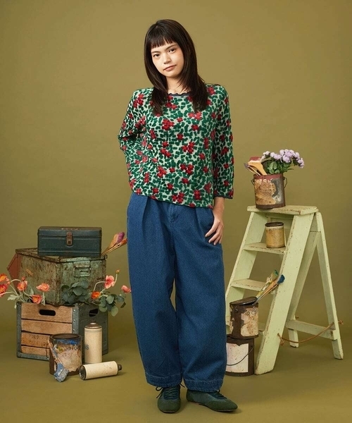 Jocomomola(ホコモモラ)の「【日本製】Estampa フラワーモチーフジャカードカットソー(Tシャツ/カットソー・レディース・グリーン/オレンジ系その他・40)」の6枚目の写真