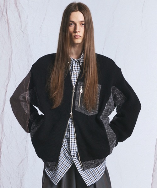 MAISON SPECIAL（メゾンスペシャル）の「《UNISEX》異素材ドッキングプライムオーバークルーネックニットブルゾン/Mixed Materials Docking Prime-Over Crew Neck Knit Sweater Blouson【MAISON SPECIAL/メゾンスペシャル】（カーディガン/ボレロ・メンズ・グレイッシュベージュ/チャコールグレー/ブラック・0/2/1）」の2枚目の写真