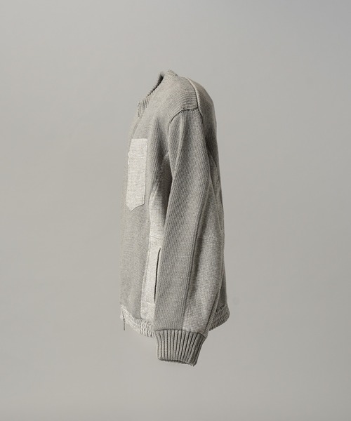 MAISON SPECIAL（メゾンスペシャル）の「《UNISEX》異素材ドッキングプライムオーバークルーネックニットブルゾン/Mixed Materials Docking Prime-Over Crew Neck Knit Sweater Blouson【MAISON SPECIAL/メゾンスペシャル】（カーディガン/ボレロ・メンズ・グレイッシュベージュ/チャコールグレー/ブラック・0/2/1）」の19枚目の写真