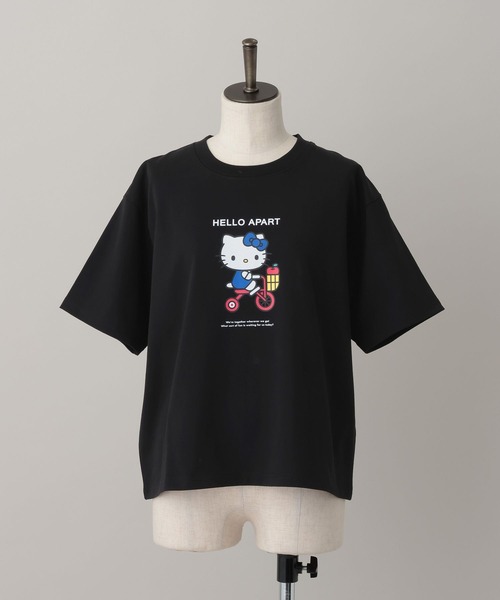 A part by(アパートバイ)の「【ハローキティ】プリントTシャツ(Tシャツ/カットソー・レディース・ブラック/オフホワイト・FREE)」の3枚目の写真
