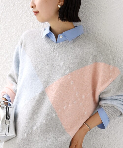 SHIPS(シップス)の「【WEB限定】〈手洗い可能〉ビッグ アーガイル Vネック ニット(ニット/セーター・レディース・オフホワイト/ダークグレー/ライトグレー・ONE SIZE)」の18枚目の写真