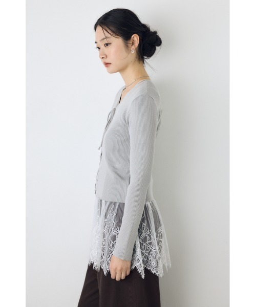 AZUL by moussy（アズールバイマウジー）の「フェイクレイヤードレースアップニット 秋服　冬服　春服　デザインニット（ニット/セーター・レディース・ブラック/ボルドー/ライトグレー・FREE）」の17枚目の写真