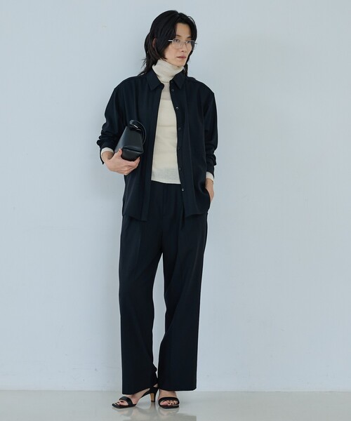 qualite(カリテ)の「【セットアップ可能】ウールサキソニードロストシャツ(シャツ/ブラウス・レディース・ベージュ/ブラック・フリー)」の6枚目の写真