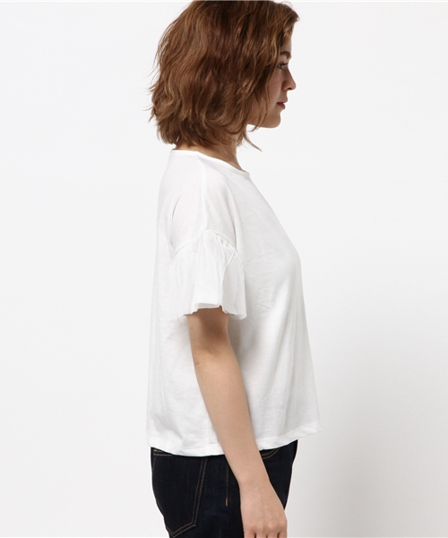 earth music&ecology(アースミュージックアンドエコロジー)の「袖チュールドッキングプルオーバー(Tシャツ/カットソー・レディース・オフホワイト/ブラック/ライトピンク/サックスブルー・FREE)」の6枚目の写真