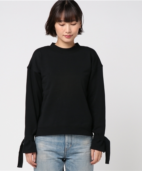 MOUSSY（マウジー）の「BACK STRAP SWEAT TOP（Tシャツ/カットソー・レディース・トップグレー/ブラック/ライトカーキ・FREE）」の4枚目の写真