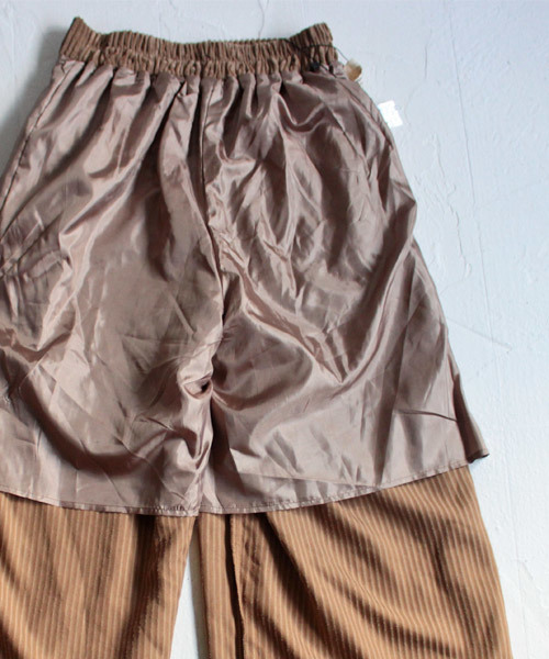 antiqua（アンティカ）の「コーデュロイワイドパンツ（その他パンツ・レディース・ブラック/カーキ/キャメル・FREE）」の13枚目の写真