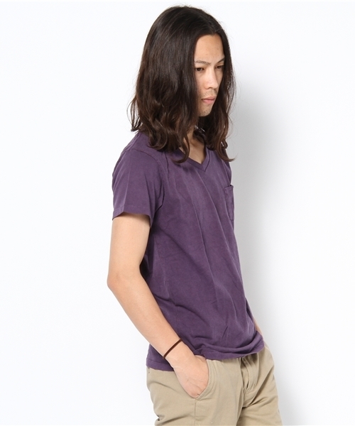 乱痴気（ランチキ）の「niche / Pigment V-neck Tee（Tシャツ/カットソー・メンズ・パープル/グレー/バーガンディー・MEDIUM/LARGE）」の4枚目の写真