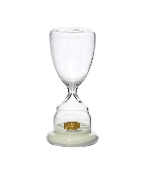 PUEBCO(プエブコ)の「TROPHY SHAPED SANDGLASS NO.1(インテリアアクセサリー)」|ホワイト