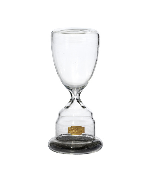 PUEBCO(プエブコ)の「TROPHY SHAPED SANDGLASS NO.1(インテリアアクセサリー)」|ブラック