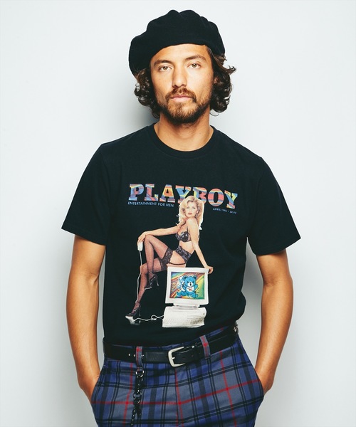 HYSTERIC GLAMOUR（ヒステリックグラマー）の「APRIL 1996 COVER プリント Tシャツ（Tシャツ/カットソー・メンズ・ホワイト/ブルー/ブラック・LARGE/X-LARGE/SMALL/MEDIUM）」の2枚目の写真