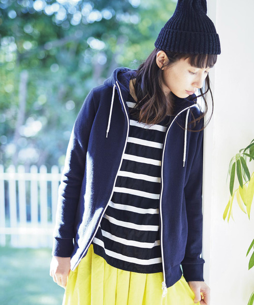 定価56100円【新品】レディースSレザレクションGMパーカー＆パンツセット紺 Sunny clouds（サニークラウズ）の「サニークラウズ 頼れるパーカー