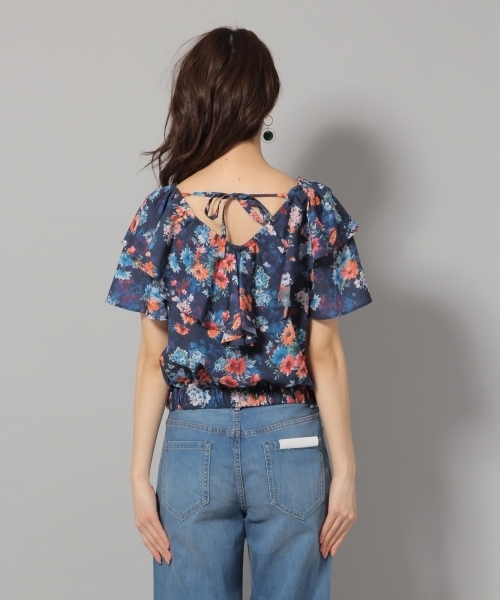 Andemiu（アンデミュウ）の「ラッフルフラワーブラウス785913（シャツ/ブラウス・レディース・ネイビー/ホワイト・FREE）」の7枚目の写真