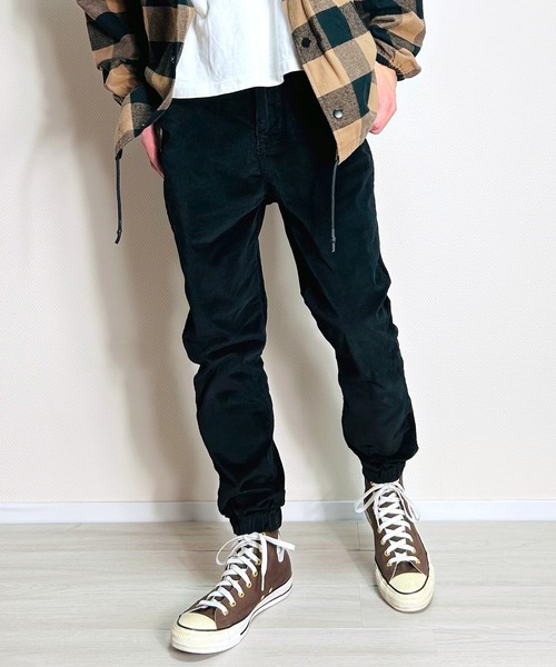 BEATJIVE（ビートジャイブ）の「ストレッチデニムジョガーパンツ デニム or コーデュロイ イージーパンツ スリム スキニーパンツ ヴィンテージ加工 メンズ（デニムパンツ・メンズ・ネイビー/インディゴブルー/ブルー/ブラック/ベージュ/ブルーグリーン/ベージュ系その他/ブラック系その他/ホワイト×ブルー/バーガンディー/ブルー系その他/ブルー系その他2/カーキ/ブラック系その他3/ブラック系その他2・2/4/3/1）」の4枚目の写真