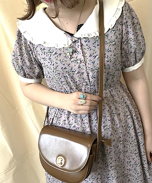 apres jour（アプレジュール）の「ハーフムーンショルダーバッグ（ショルダーバッグ・レディース・キャメル/ブラック/ベージュ・ﾌﾘ-）」の10枚目の写真