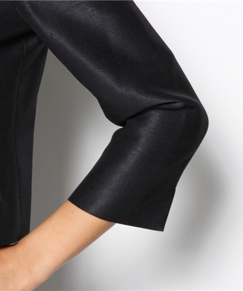 23区（ニジュウサンク）の「バックサテンシャンタンジャケット（ノー