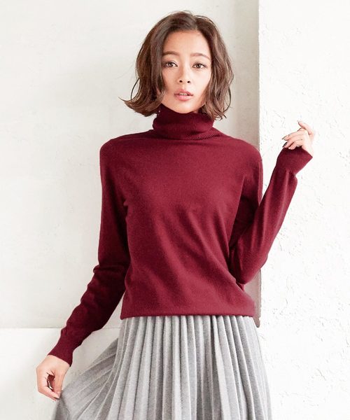 KOBE LETTUCE（コウベレタス）の「[ハイネックorタートルネック]選べる2typeストレッチニットトップス（ニット/セーター・レディース・ブラック/パープル/グレー/アイボリー/ボルドー/マスタード/ホワイト系その他/ブラック系その他/グレー系その他/パープル系その他/イエロー系その他/レッド系その他・FREE）」の12枚目の写真
