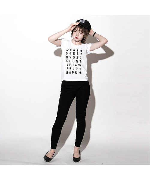 KLON（クローン）の「KLON Tshirts NUMBERING WHITE（Tシャツ/カットソー・レディース・ホワイト・MEDIUM/LARGE/1/2）」の6枚目の写真