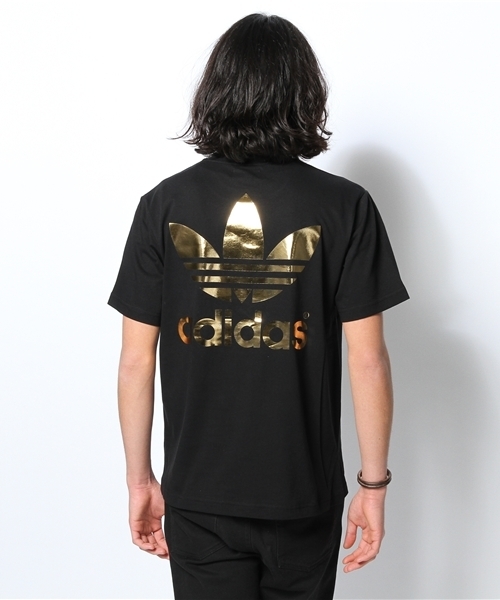 adidas Originals（アディダスオリジナルス）の「日本限定 アディダス オリジナルス 黒金 トレフォイル Tシャツ adidas Originals STY FOIL TREFOIL SS TEE（Tシャツ/カットソー・メンズ・ブラック・MEDIUM/SMALL/X-LARGE/XX-LARGE/LARGE）」の4枚目の写真