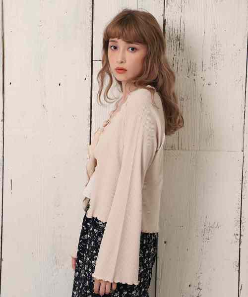 one after another NICE CLAUP（ワンアフターアナザーナイスクラップ）の「レースビスチェセットテレコカーディガン（アンサンブル・レディース・ベージュ/オフホワイト/テラコッタ・FREE）」の4枚目の写真