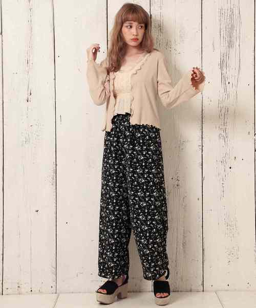 one after another NICE CLAUP（ワンアフターアナザーナイスクラップ）の「レースビスチェセットテレコカーディガン（アンサンブル・レディース・ベージュ/オフホワイト/テラコッタ・FREE）」の10枚目の写真