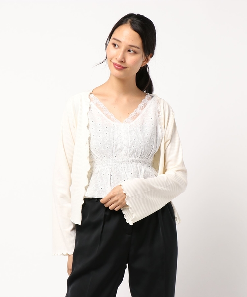 one after another NICE CLAUP（ワンアフターアナザーナイスクラップ）の「レースビスチェセットテレコカーディガン（アンサンブル・レディース・ベージュ/オフホワイト/テラコッタ・FREE）」の12枚目の写真