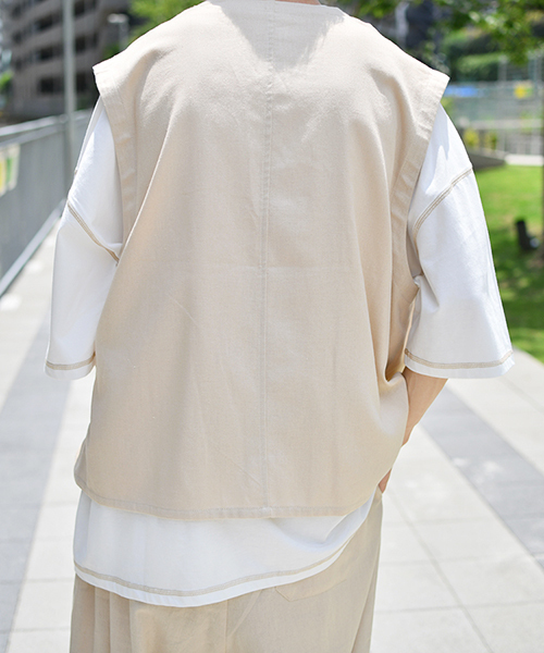 kutir（クティール）の「リネンアシメベストセットアップ（ベスト・メンズ・ベージュ/オフホワイト・SMALL/MEDIUM）」の11枚目の写真