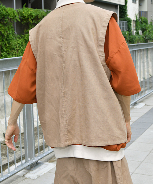 kutir（クティール）の「リネンアシメベストセットアップ（ベスト・メンズ・ベージュ/オフホワイト・SMALL/MEDIUM）」の15枚目の写真