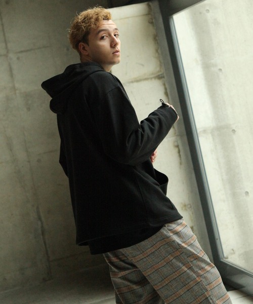 NILWAY（ニルウェイ）の「【Nilway】USコットンドローコード付きプルオーバーパーカー（パーカー・メンズ・ホワイト/ブラック/ベージュ/ブラウン・MEDIUM/LARGE/X-LARGE）」の22枚目の写真