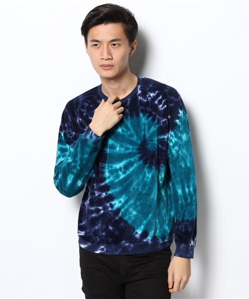 And A（アンドエー）の「TIE DYE FREEDOM CREW (SUNNY SPORTS)（スウェット・メンズ・ブラック/ネイビー・SMALL/MEDIUM）」の2枚目の写真