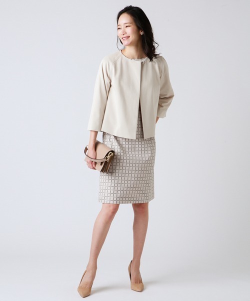 NEWYORKER(ニューヨーカー)の「Jaccessory(ジャクセサリー)/パールニット トッパー風ジャケット(ノーカラージャケット・レディース・ネイビー/ベージュ/ダークグレー・11号/9号)」の21枚目の写真