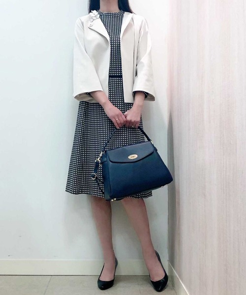 NEWYORKER(ニューヨーカー)の「Jaccessory(ジャクセサリー)/パールニット トッパー風ジャケット(ノーカラージャケット・レディース・ネイビー/ベージュ/ダークグレー・11号/9号)」の18枚目の写真