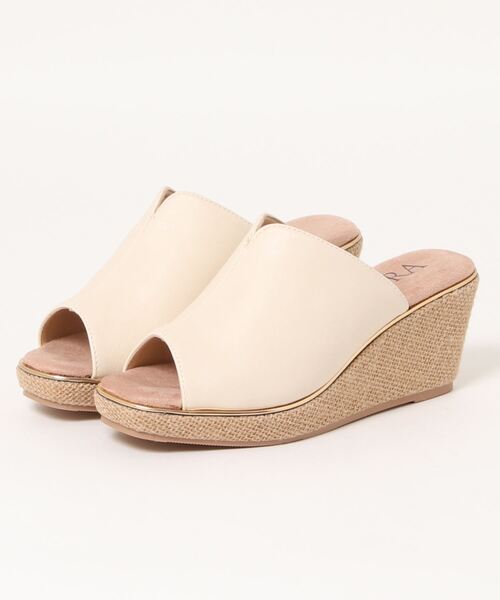 セール 新色追加 ふっかふかウェッジ走れるサンダル サンダル Geera ジーラ のファッション通販 Zozotown