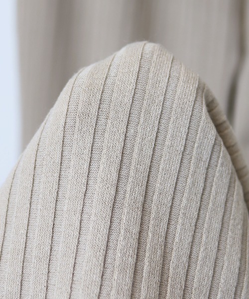 andme(アンドミー)の「カットリブニットソーフレアパンツ(その他パンツ・レディース・ブラック/オフホワイト/グレー系その他/ベージュ/ブルー系その他/グリーン/ライトブラウン/チャコールグレー/ブラウン・M/L)」の12枚目の写真