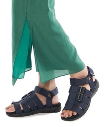 Realta(レアルタ) カラーベルト多重ストラップのスポーツサンダル