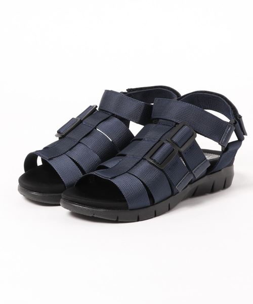 Realta（レアルタ）の「Realta(レアルタ) カラーベルト多重ストラップのスポーツサンダル（サンダル・レディース・カーキ/ネイビー/ブラック・L/LL/M/S）」の7枚目の写真